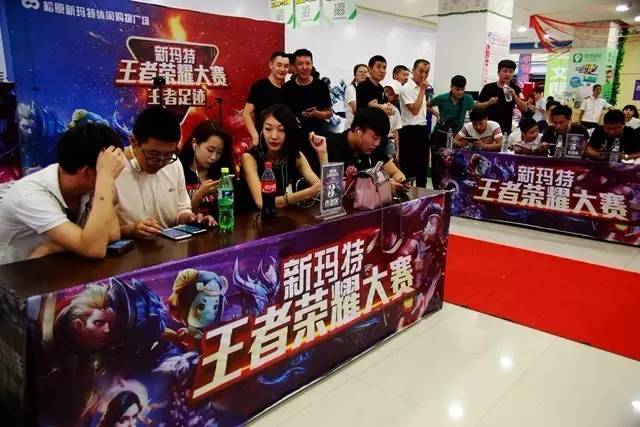 反哺决策